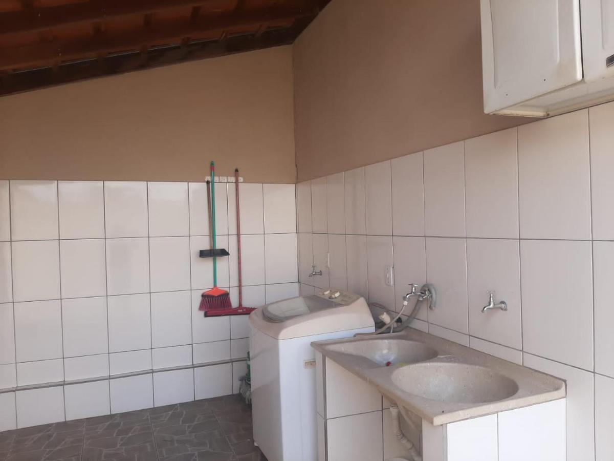 Casa Agradavel Com Area Externa E Piscina Villa โบรตัส ภายนอก รูปภาพ