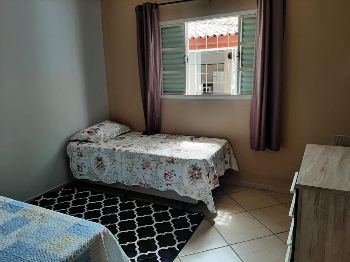 Casa Agradavel Com Area Externa E Piscina Villa โบรตัส ภายนอก รูปภาพ